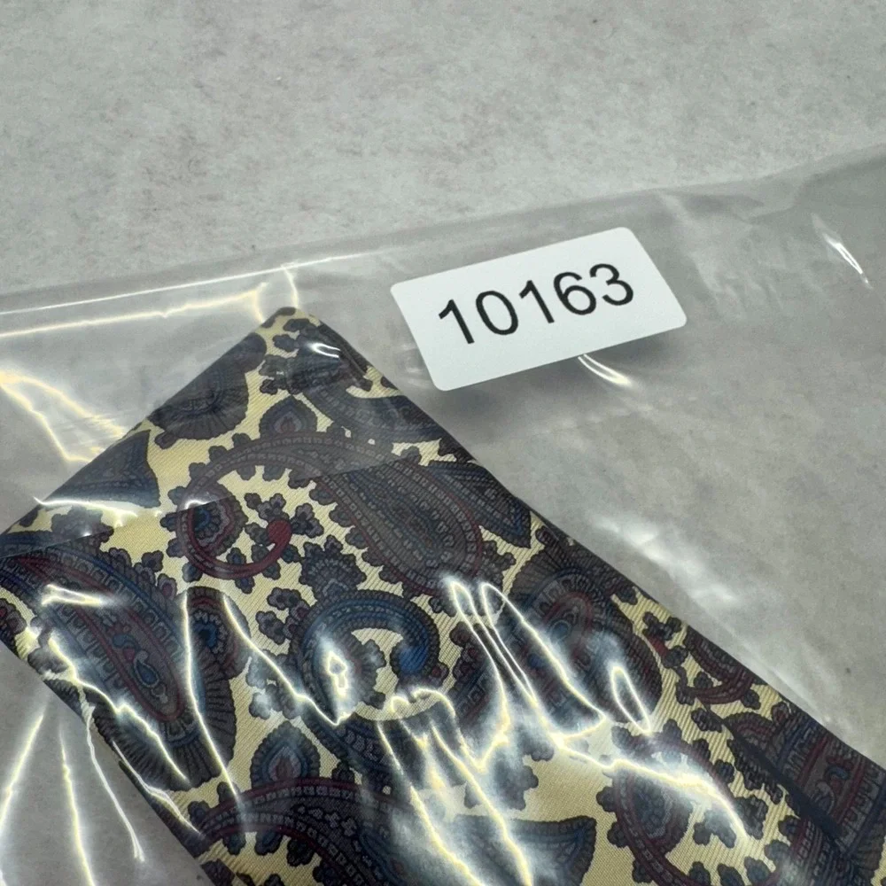 Lands End Tie Mens Silk Paisley Necktie Yellow‎ Blue Red Made in USA Classic